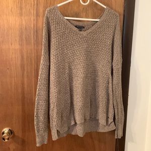 3/$10 🤑 American Eagle Sweater